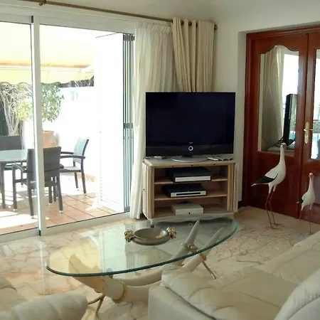 Διαμέρισμα Vivienda De Lujo En /piscina Privada *